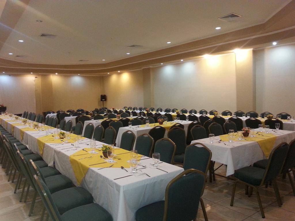 Hotel Ciudad De דויד מראה חיצוני תמונה